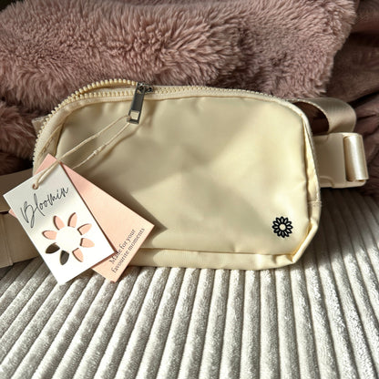 Mama Belt Bag